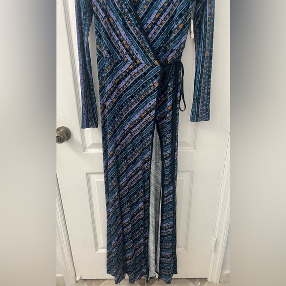 NWT $168 Free People Phoebe Wrap Long Sleeve Maxi Dress in Blue Combo (Size XS) - Picture 8 of 11